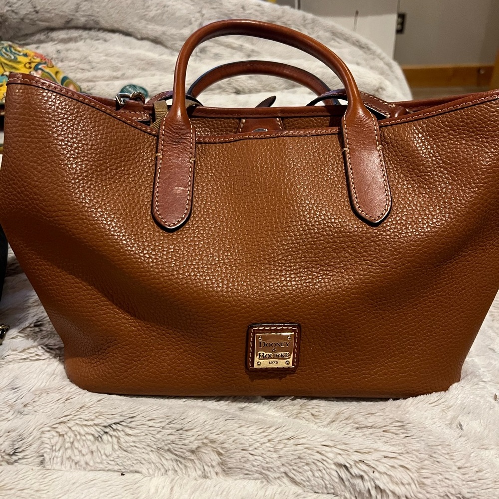 Dooney & Bourke Handbag